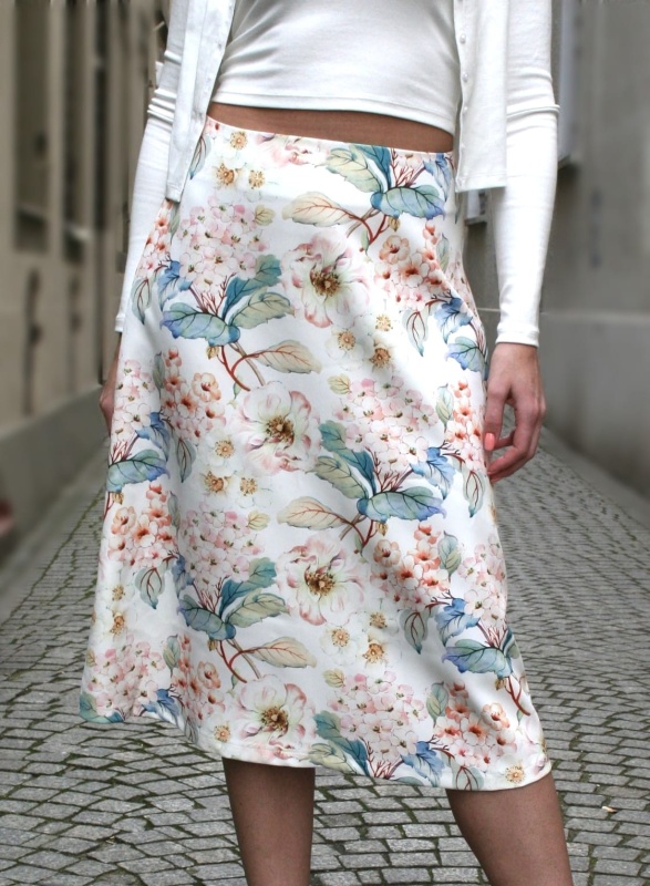 Spódnica Midi White Flowers
